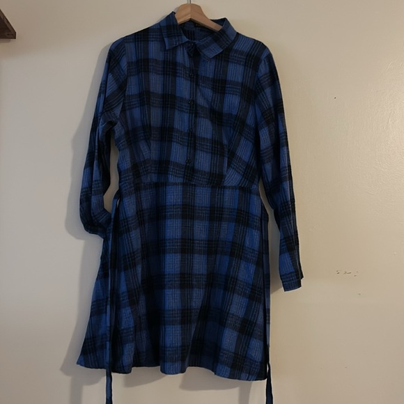 Blue and Black Plaid Women's Dress - Picture 2 of 9